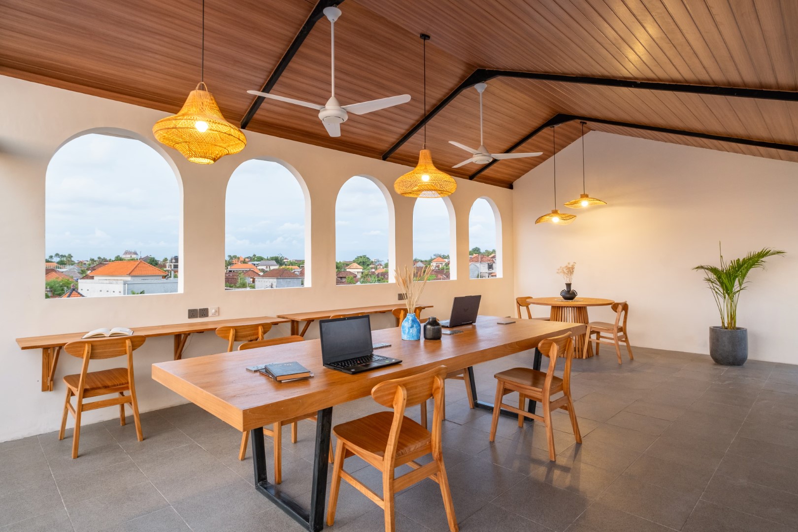Mysa Boutique Hotel in Bali – Rooftop Coworking Space in Seminyak Mysa Boutique Hotel in Bali - Rooftop Coworking Space in Seminyak